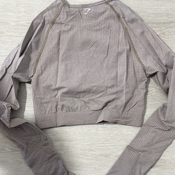 Gymshark light brown  Long Sleeve Crop Top - Medium NEW - Picture 4 of 5